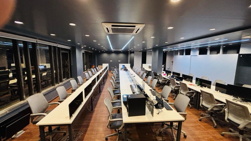 Silver Scintilla office, photo 4