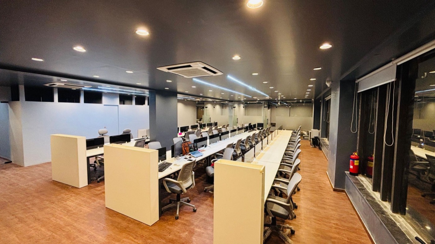 Inside the Silver Scintilla office, photo 5
