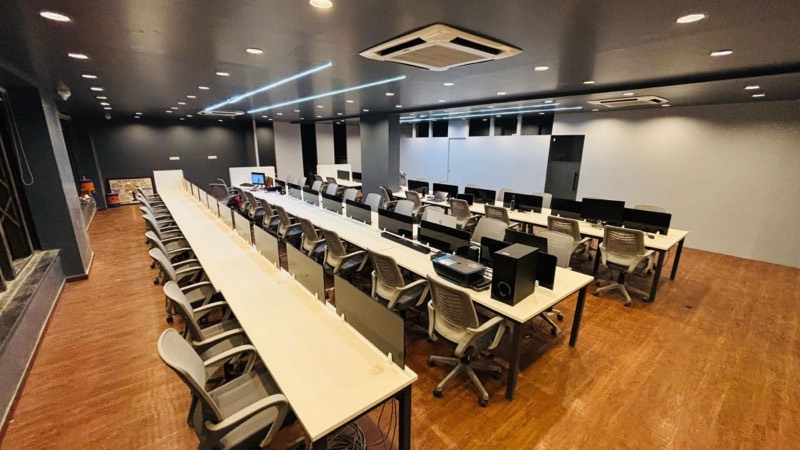 Silver Scintilla office, photo 6